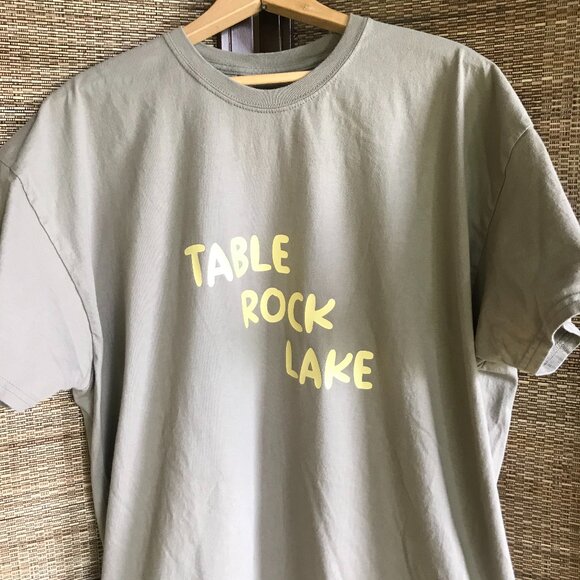 Upcycled Table Rock Lake T-Shirt: Landmarks & Marinas Graphics, Men's Size 2XL - Picture 4 of 13